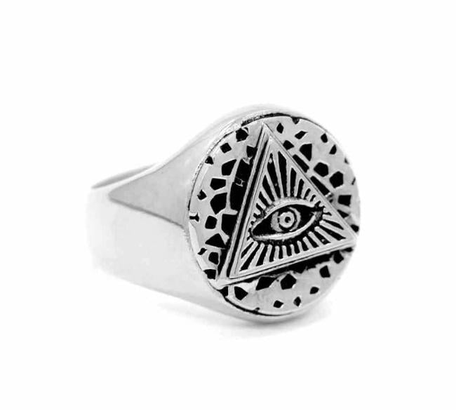 right side of the All Seeing Eye Ring in Silver from the han cholo precious metal collection