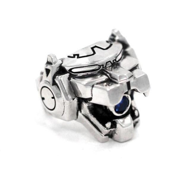right side of the Blue Lion Ring from the han cholo voltron collection
