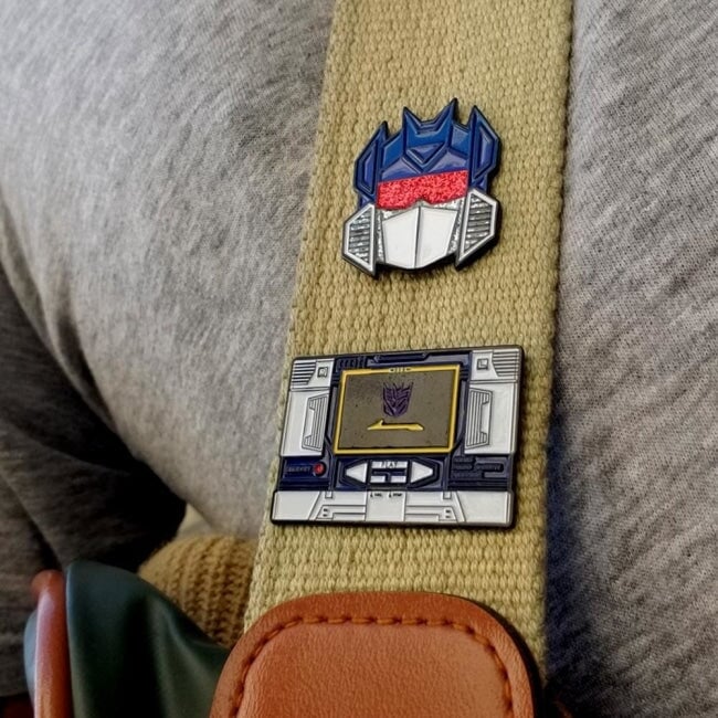 Soundwave Glitter Enamel Pin