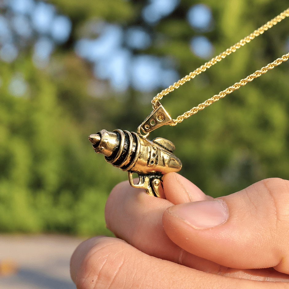 Ray Gun Pendant pm necklaces Precious Metals 