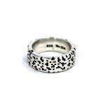 side of the Baby Leopard Ring in silver from the han cholo precious metal collection