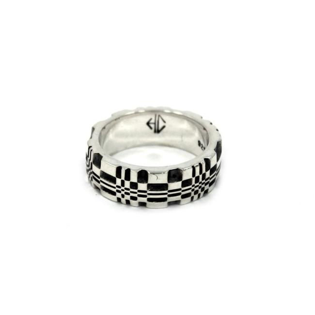 front of the Baby Pixel Ring in silver from the han cholo precious metal collection