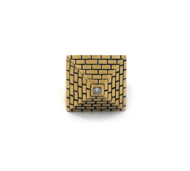 front of the Baby Pyramid Ring in gold from the han cholo precious metal collection