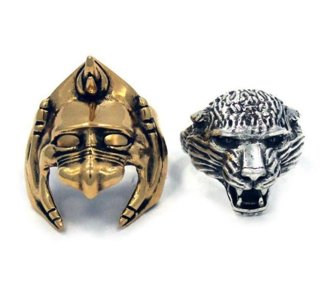 front of the Battle Cat Ring showing the two rings side by side from masters of the universe