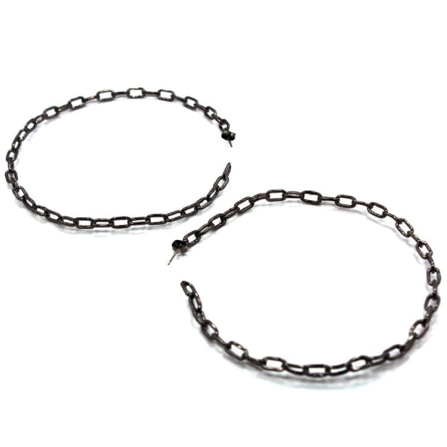 up close of the Big Chain Hoop Earrings in gunmetal from the han cholo shadow series
