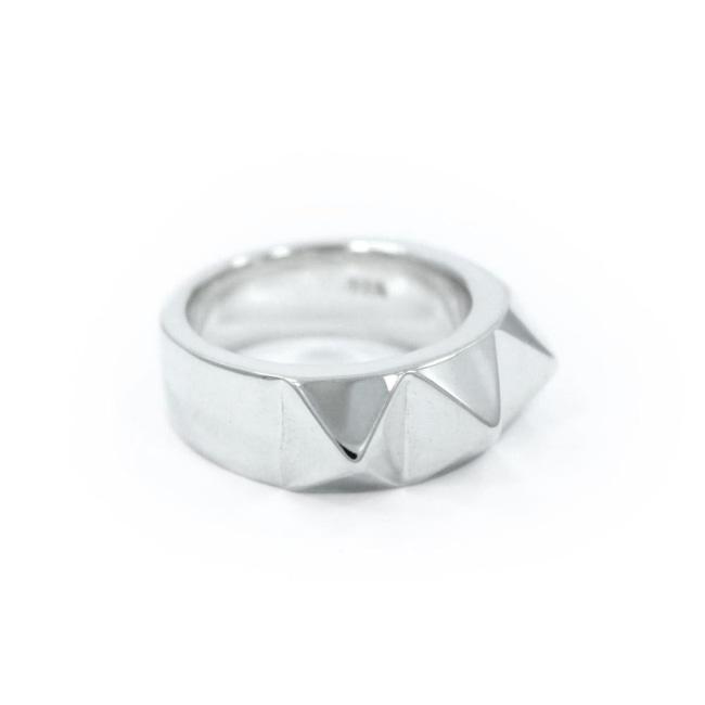 right side of the Big Spike Ring in silver from the han cholo precious metal collection