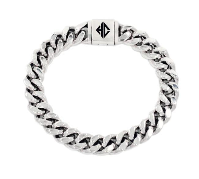 shot of the Classified Chain Bracelet in silver from the han cholo alien collection