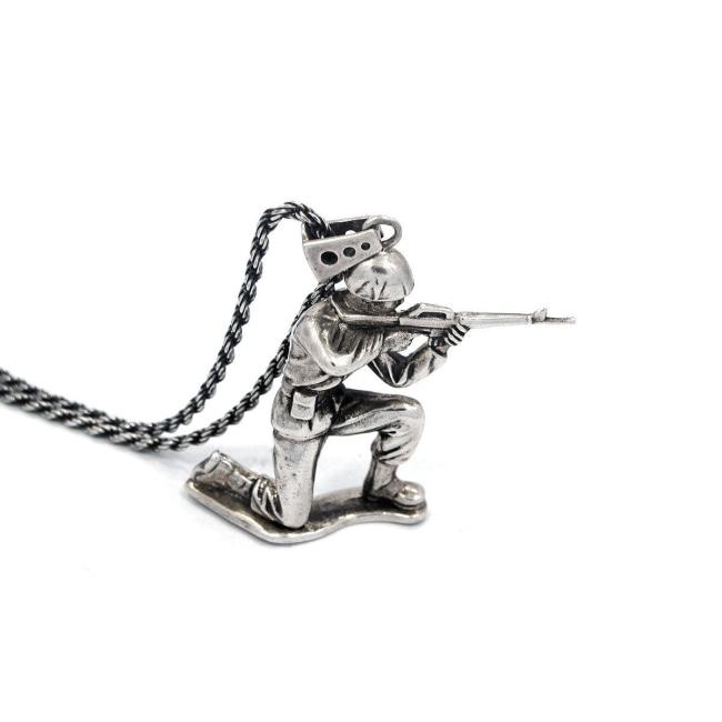 Cover Fire Army Man Pendant Pm Necklaces