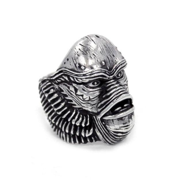 right side of the Creature From The Black Lagoon Ring from the universal monsters collection.