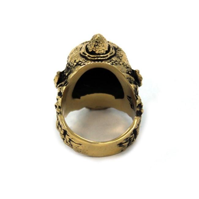back of the Cyclops Ring in gold from the han cholo fantasy collection
