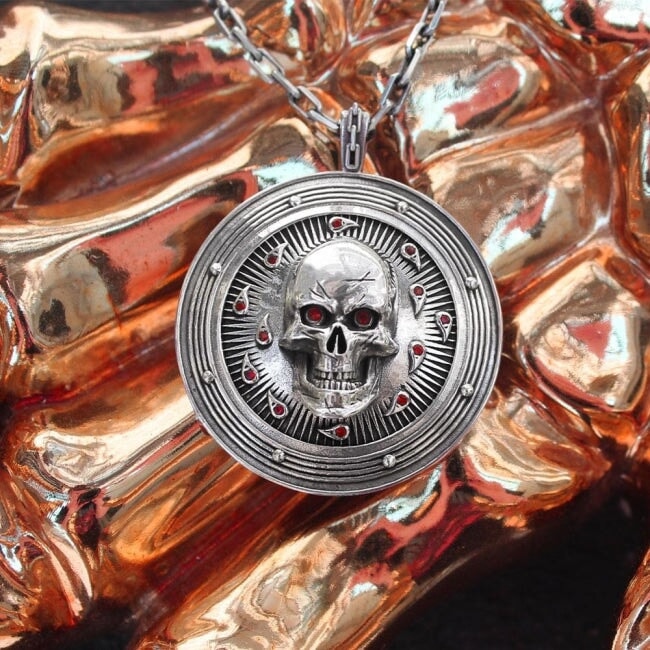 D&D Baldurs Gate,D&D necklace,D&D jewelry,D&D pendant,Skull necklace,descent into avernus