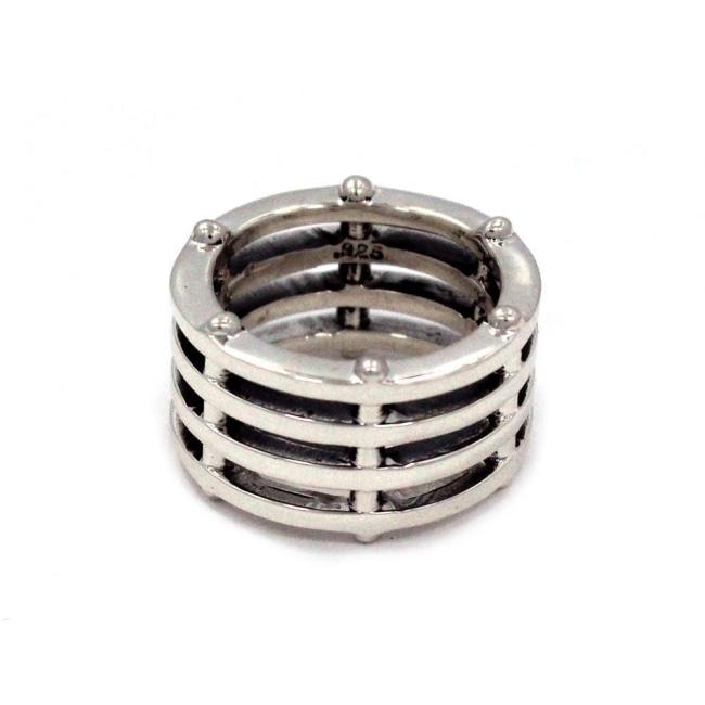 left angle of the Grill Ring in silver from the han cholo alien collection