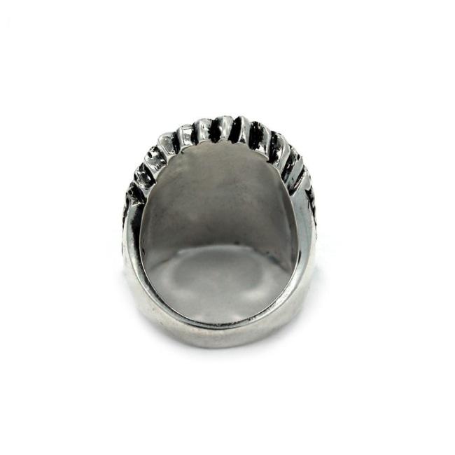 back of the Indian Chief Ring in silver from the han cholo skull collection