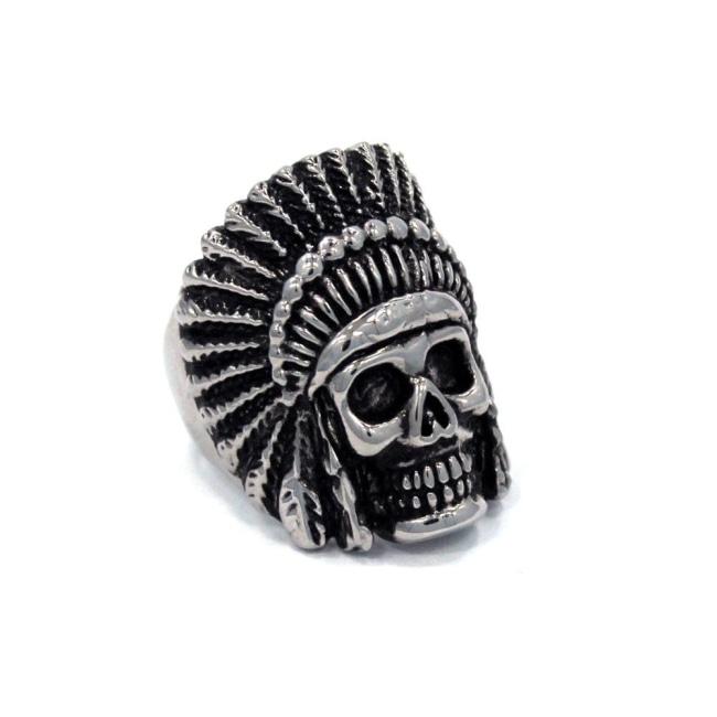 right side of the Indian Chief Ring in silver from the han cholo skull collection