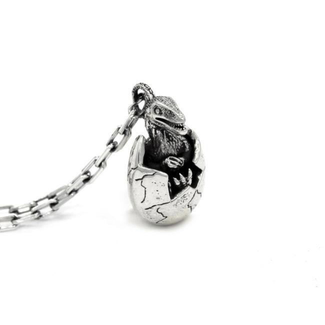 jurassic park necklace, jurassic park dinosaur