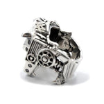 angle detail of the Lazarus Ring in silver from the han cholo fantasy collection