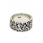 side of the Leopard Ring in silver from the han cholo precious metal collection