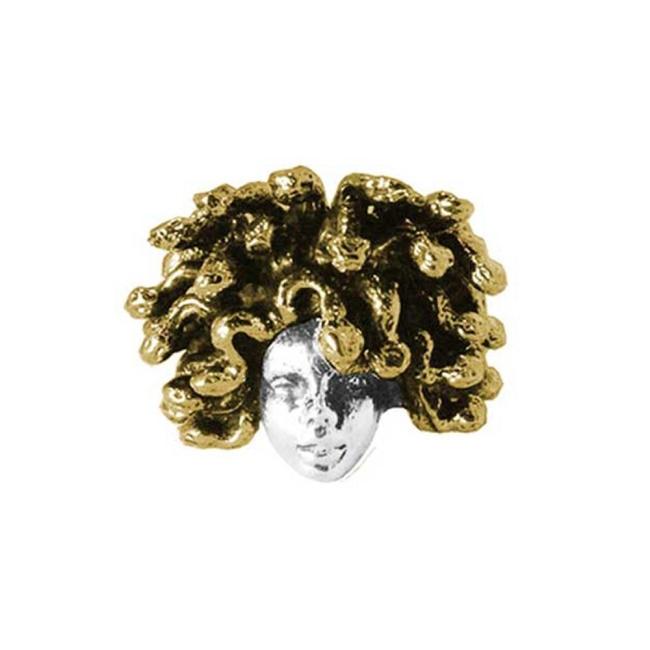 front of the medusa ring from the han cholo fantasy collection
