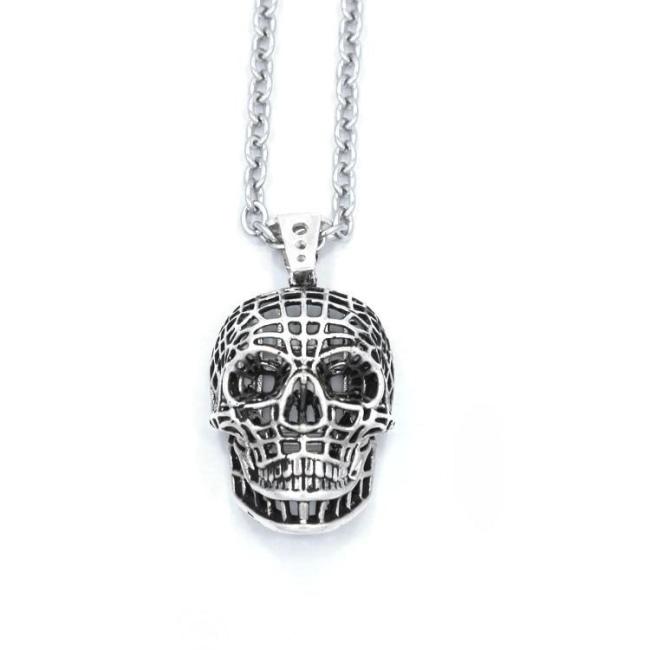 front of the Mesh Skull Pendant in silver from the han cholo skulls collection