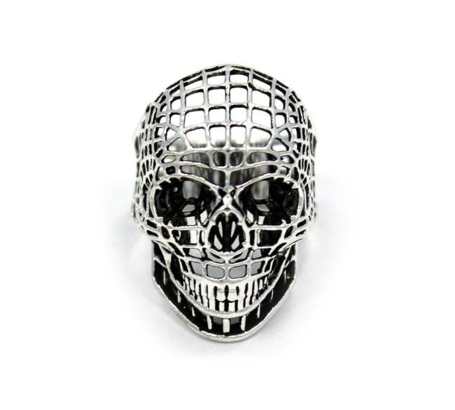 front of the Mesh Skull Ring in silver from the han cholo skulls collection