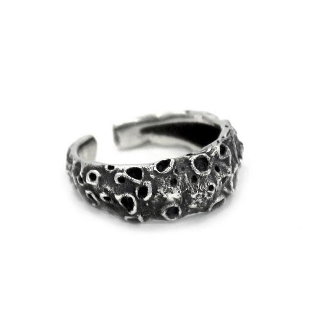 left side of the Moon Ring in silver from the han cholo fantasy collection