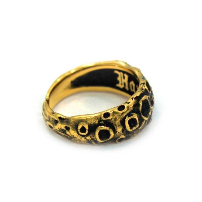 side of the Moon Ring in gold from the han cholo fantasy collection