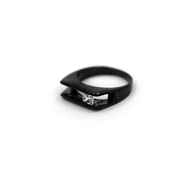 Moving Stone Ring, sci-fi ring, 80s ring, car ring, moving ring, han cholo ring