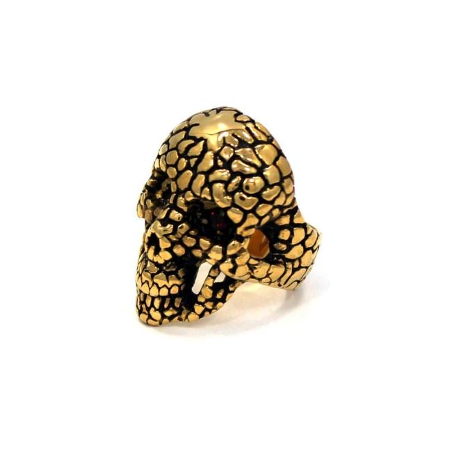 left side of the Nugget Skull Ring in Gold from the han cholo skulls collection