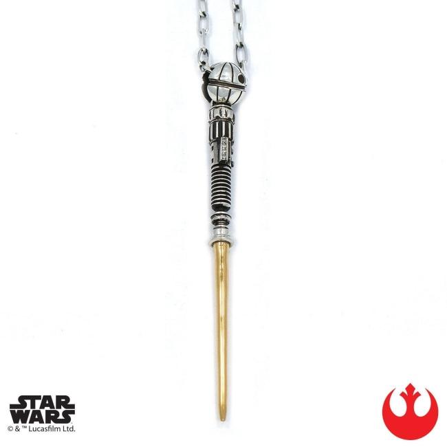 front of the Obi-Wan Saber Pendant from the han cholo star wars collection
