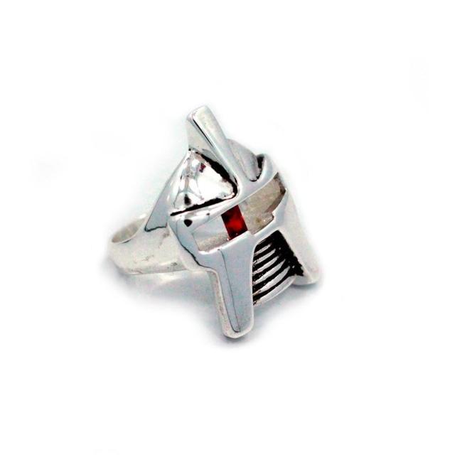 right side of the Raider Ring in silver from the han cholo alien collection