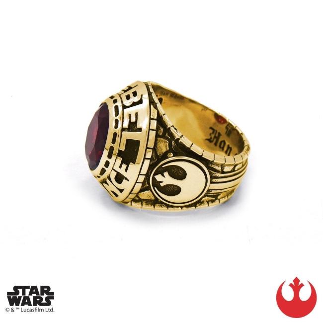left side of the Rebel Class Ring in gold from the han cholo star wars collection
