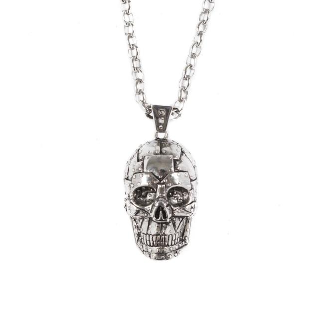 front of the Rivet Skull Pendant in silver from han cholo skulls collection