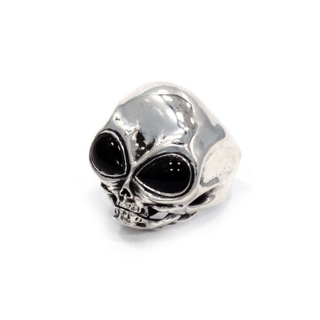 right angle of the Roswell Ring in silver from the han cholo alien collection