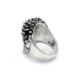 inner detail of the Sid Skull Ring in silver from the han cholo skulls collection