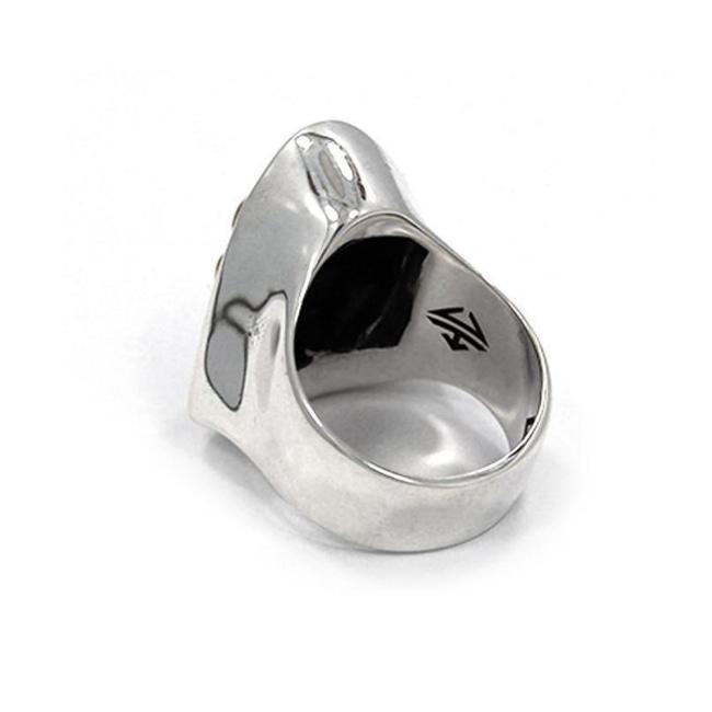 back of the Skeletor Ring from the masters of the universe collection