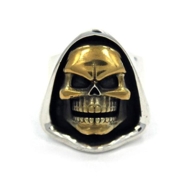 front of the Skeletor Ring from the masters of the universe jewelry collection