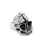 right side of the Skull Ring in silver from the han cholo fantasy collection