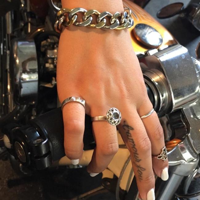 The Encagement Ring Pm Rings