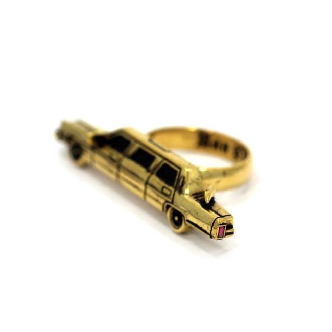 left angle of The High Life Ring in gold form the han cholo cruising collection