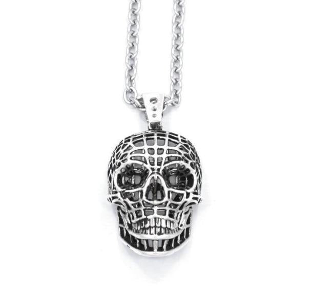 front of the Mesh Skull Pendant in silver from the han cholo skulls collection