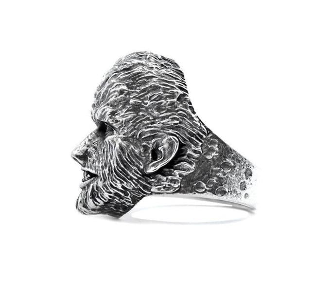 left side of the Wolfman Ring from the universal monsters jewelry collection