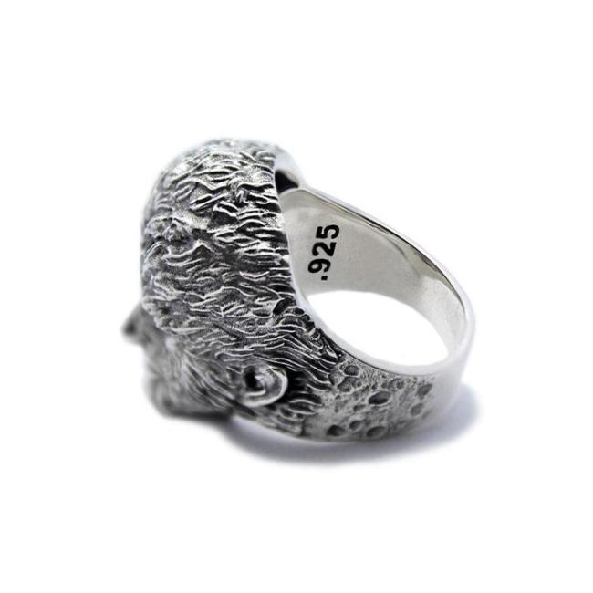3/4 back view of the Wolfman Ring from the universal monsters jewelry collection