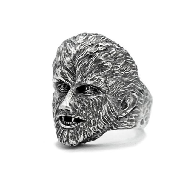 3/4 angle shot of the Wolfman Ring from the universal monsters jewelry collection