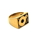 side of the Turntable Ring in gold from the han cholo jewelry collection