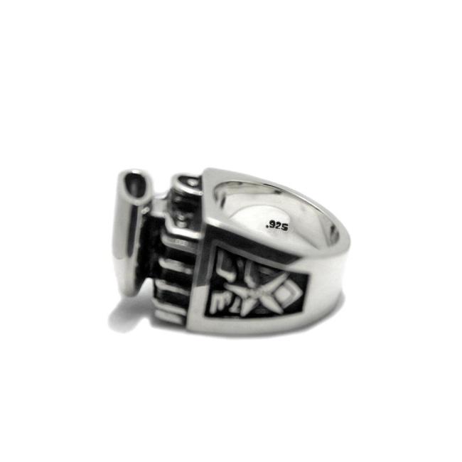 inside detail of the V8 Ring in silver from the han cholo cruising collection