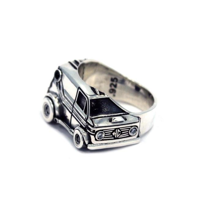 left side of The Van Damn Ring in silver form the han cholo cruising collection