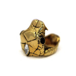 left top angle of the Venom Ring gold from the han cholo fantasy collection