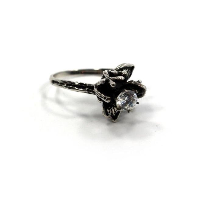 Weeping Willow Ring, Flower Ring, Stone Flower Ring, Flower Jewelry, willow ring, willow jewelry